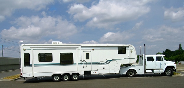 5th Wheel Camper